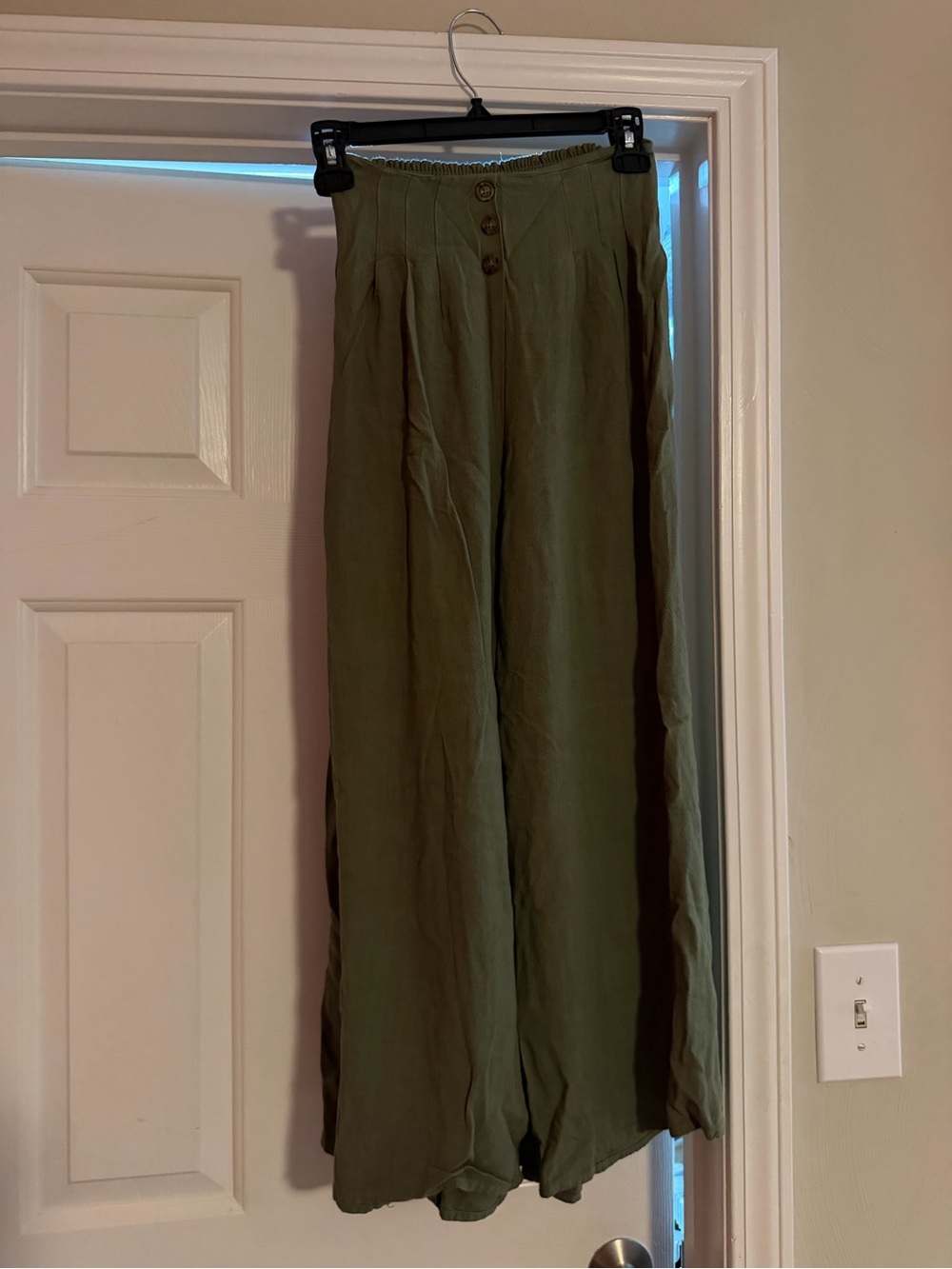 Sienna Sky Olive Green Wide-Leg Chinos
